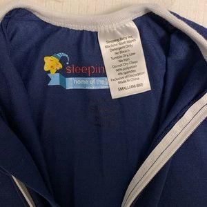 Sleeping baby zipadee-zip swaddle, size small